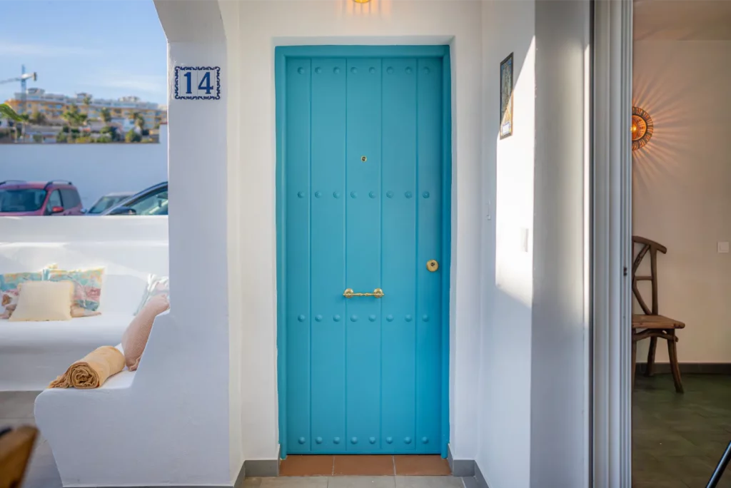 DSC03585-Enhanced-NR